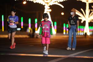 BIB: 1709
                            <button type="button" onclick="openModal(20607701)" class="btn btn-primary btn-sm float-right btn-popup" data-toggle="modal" data-target=".modal-high-quality">
                        <i class="fas fa-shopping-cart"></i> Add to Cart
                    </button>
                                            <button type="button" onclick="isThisMe(20607701, true)" class="btn btn-success btn-sm float-right btn-popup btn-isme hidden" data-toggle="tooltip" data-placement="bottom" title="นี่คือรูปของคุณใช่ไหม คลิกที่นี่เพื่อเอาเข้าอัลบั้ม">
                        <i class="fas fa-plus"></i> Add to album
                    </button>
                    <button type="button" onclick="isThisMe(20607701, false)" class="btn btn-warning btn-sm float-right btn-popup btn-isnotme hidden">
                        <i class="fas fa-ban"></i> Remove from album
                    </button>